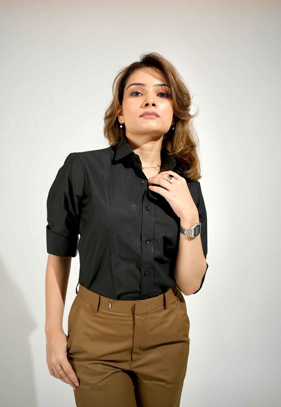 black shirt for women